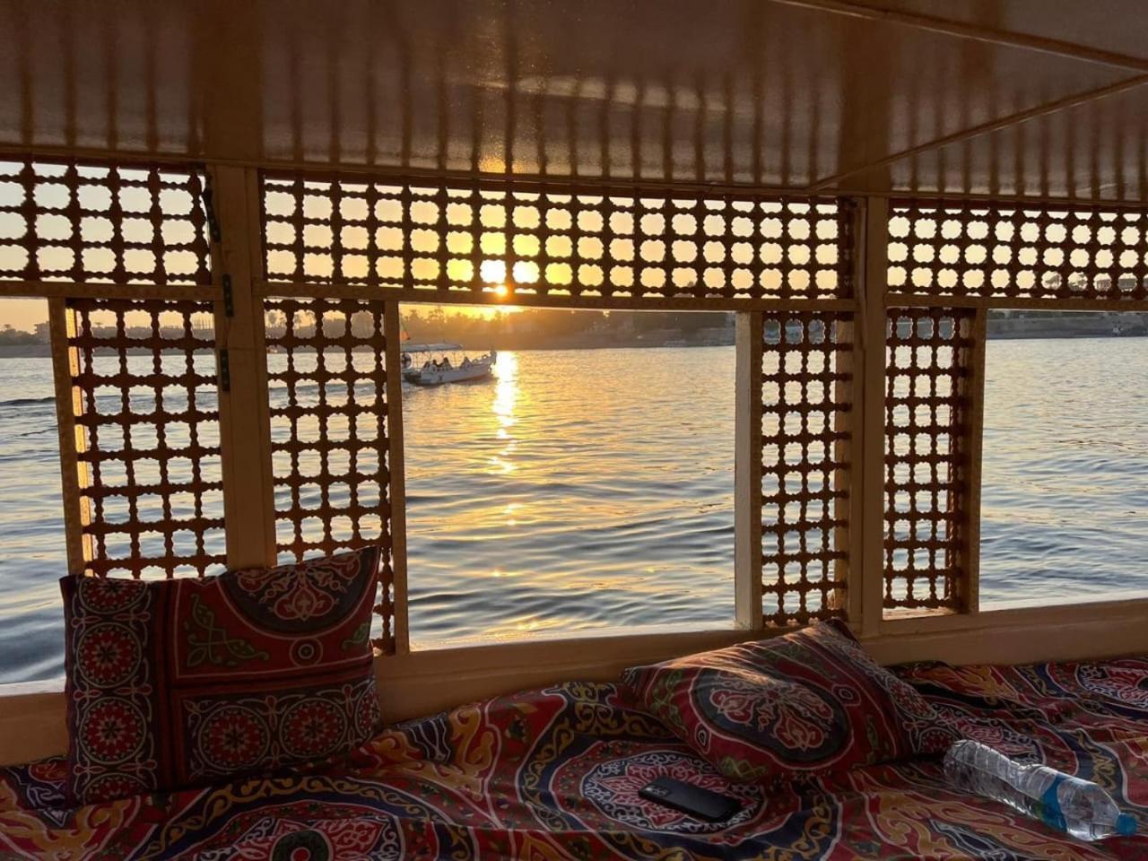 Nile Felucca Adventure Hotel Aswan Bagian luar foto